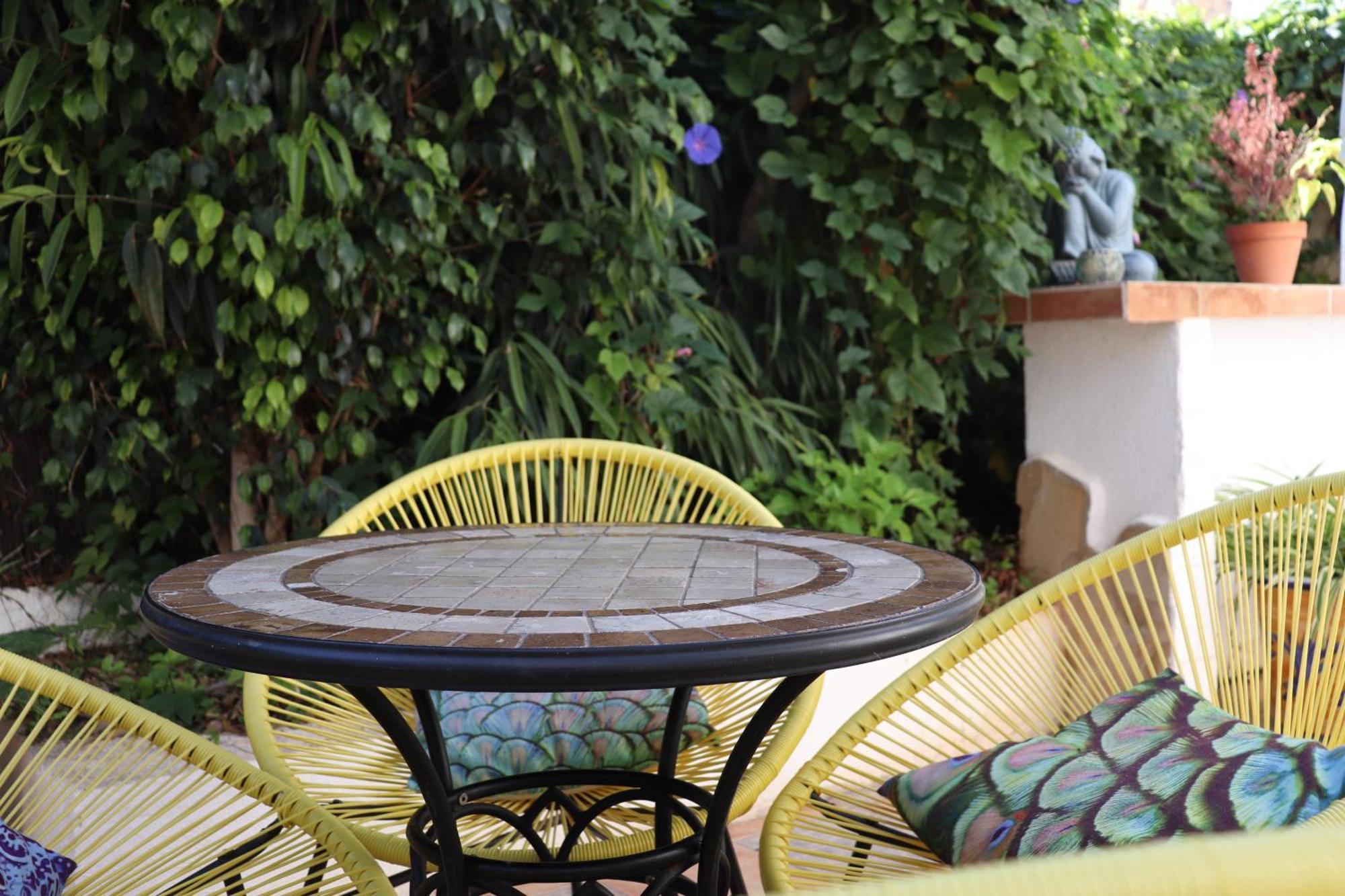 Hostal La Paloma I Калпе Екстериор снимка